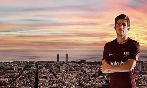 Barcelona tung áo đấu thứ ba trước thềm đại chiến Juventus