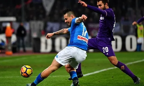 Bất lực trước khung thành, Napoli chưa thể vượt mặt Inter