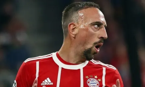 Tin đồn Franck Ribery tát phóng viên được xác nhận