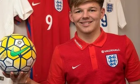 Bayern Munich và RB Leipzig bất ngờ nhắm em họ Gerard