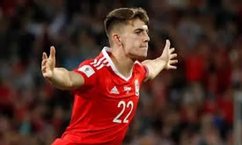 Ben Woodburn, niềm hy vọng của Xứ Wales tại VL World Cup