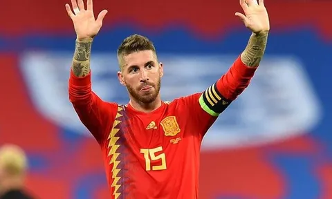 Bênh Ramos, huyền thoại Man Utd nói ra sự thật CỰC CHUẨN