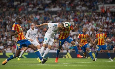 Benzema sút 20 lần nhưng chỉ ghi… 2 bàn