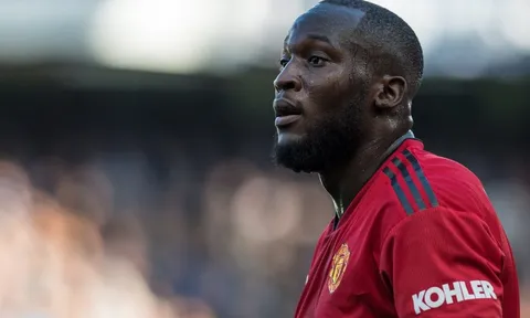 Berbatov chỉ điểm Lukaku cách tìm lại chính mình