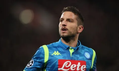 Bị Liverpool loại, sao Napoli đòi tái ngộ Sarri tại Chelsea