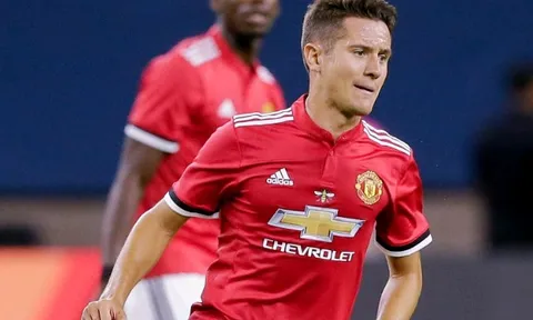 Bị Mourinho cho ra rìa, Herrera đáp trả khôn ngoan