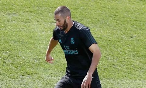 Bị tuyển Pháp bỏ rơi, Benzema lủi thủi ở lại tập luyện với đội trẻ Real Madrid
