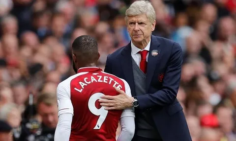 SỰ THẬT nào trong vụ Wenger "ghét" Lacazette?