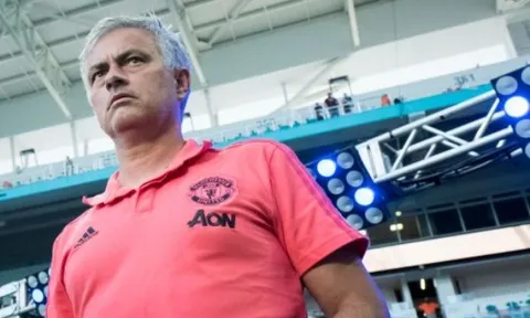 NÓNG: Đã có câu trả lời cho tương lai của Mourinho