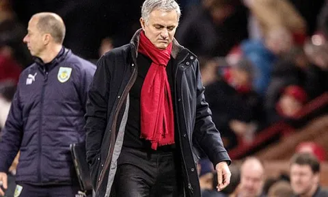 Mourinho lộng ngôn: Hễ MU sảy chân lại đổ vấy trách nhiệm