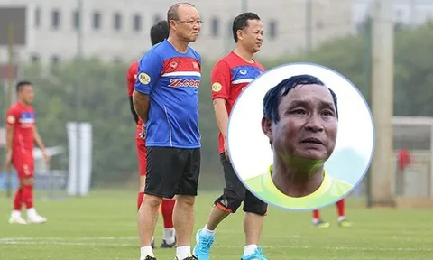 “Bố” Chung khuyên người hâm mộ cho Park Hang-seo thêm thời gian