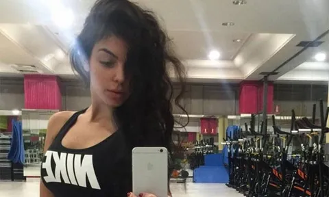 Bồ Ronaldo gây sốc khi tập gym sau khi sinh