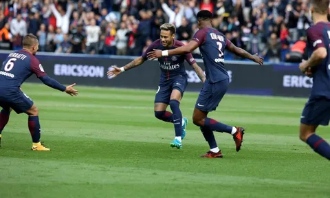 Bộ tứ D-C-M-N tỏa sáng, PSG đè bẹp Bordeaux