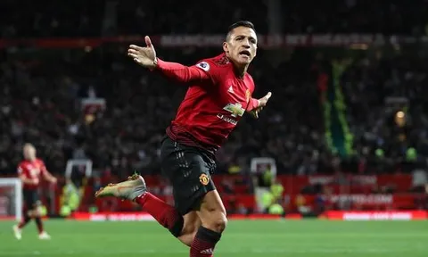 "Ở Man Utd, Sanchez như một đứa trẻ chơi bóng"
