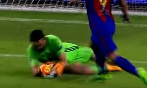 Buffon đã xuất sắc thế nào trong năm 2017