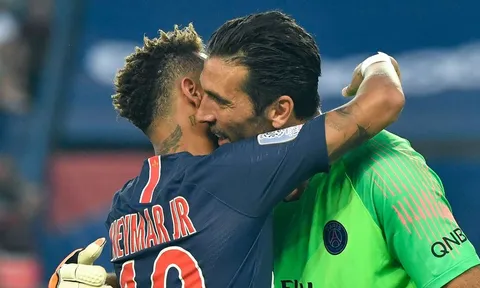 Buffon: "Đúng là tội ác khi Neymar không có QBV"