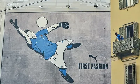Buffon được tuyển Italia ưu ái khi trình làng bộ cánh mới