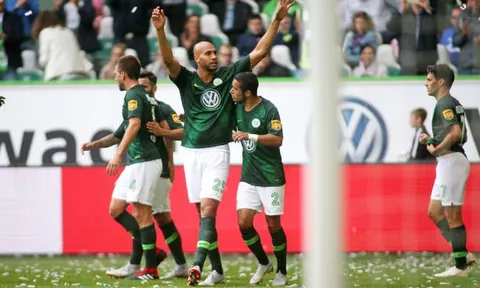 Bundesliga sau 2 vòng: Wolfsburg làm lu mờ Bayern