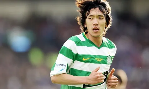 Cái chân trái tuyệt diệu của Shunsuke Nakamura