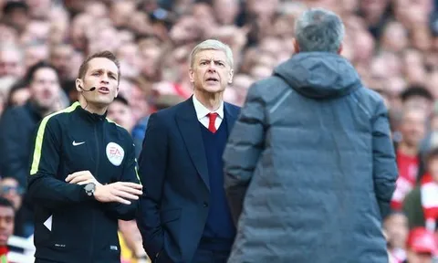Cảm thông cho CĐV Arsenal, Mourinho không hiểu sao Wenger vẫn chưa đi