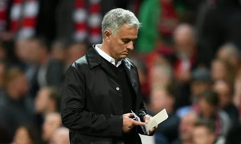Đại loạn ở Man Utd: Vì Mourinho, nhiều trụ cột đòi ra đi ngay mùa Hè