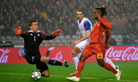 "Lukaku 2.0" tỏa sáng, Bỉ đè bẹp Iceland trên sân nhà