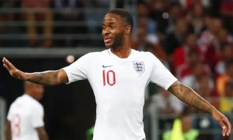 Đang phong độ cao, Raheem Sterling bất ngờ vắng mặt ở tuyển