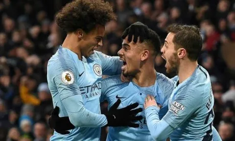 ĐHTB vòng 17 Premier League: Cuộc chơi của tam đại gia