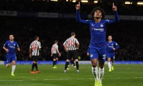 Dứt điểm đẳng cấp, Willian giúp Chelsea "bỏ rơi" Arsenal với cách biệt 6 điểm