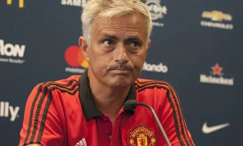 Mourinho chỉ ra cầu thủ duy nhất bị ông phạt sau hơn 2 năm ở Man Utd