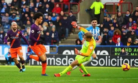 2 bàn trong 2 phút, Man City tiếp tục "đe dọa" Liverpool trên bảng xếp hạng