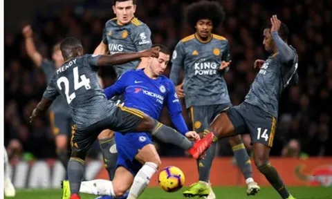 4 chọi 1, Leicester City đã tìm ra cách khắc chế Hazard