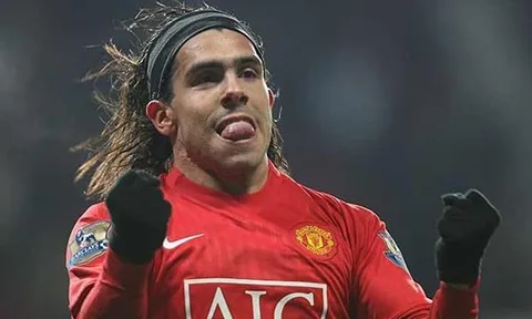 Carlos Tevez thời còn mặn nồng với M.U