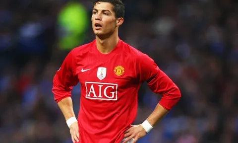 Carrick: "Thật điên rồ khi bỏ qua Ronaldo, nhưng cầu thủ M.U đó mới xuất sắc nhất"