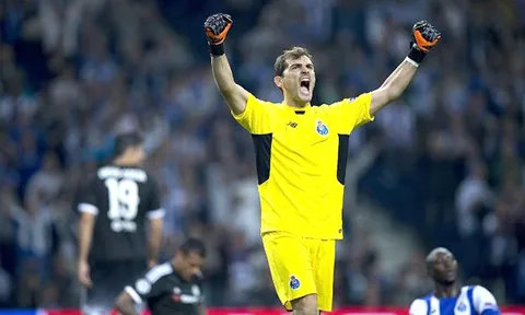 Còn ai nhớ “cây trường sinh” Iker Casillas