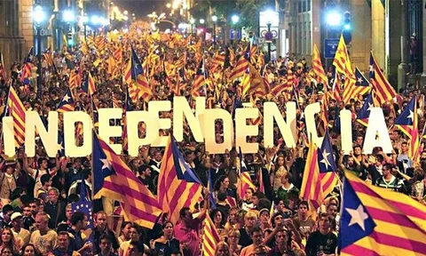Barca bắt đầu gánh chịu hậu quả từ việc đòi ly khai