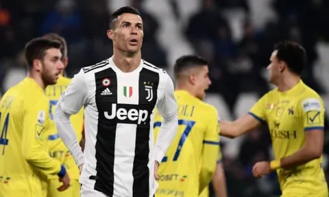 Ronaldo sút hỏng penalty, Juventus vẫn nghiền nát Chievo 3 bàn không gỡ