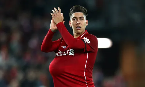 'Cậu ấy có thể đá số 8, 9 và cả số 10 cho Liverpool'