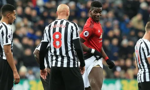 "Cậu ta gặp may khi đạp vào đùi Pogba"