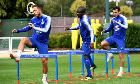 Cầu thủ Chelsea miệt mài tập luyện né nỗi đau Champions League