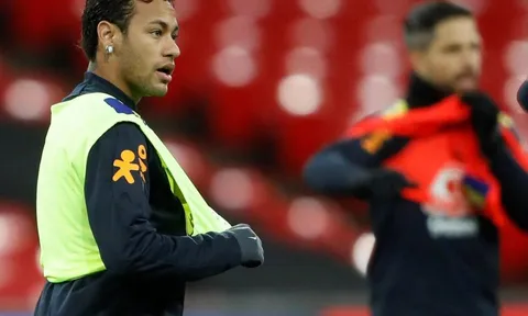 Cầu thủ duy nhất đáng giá 200 triệu bảng là Neymar