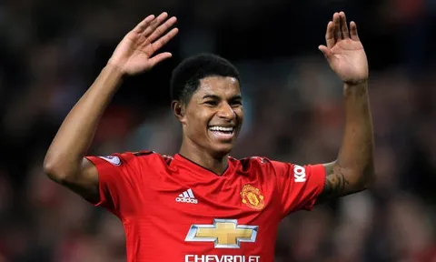 'Cày nát' cánh trái, Man United hủy diệt Fulham với tỉ số hiếm thấy