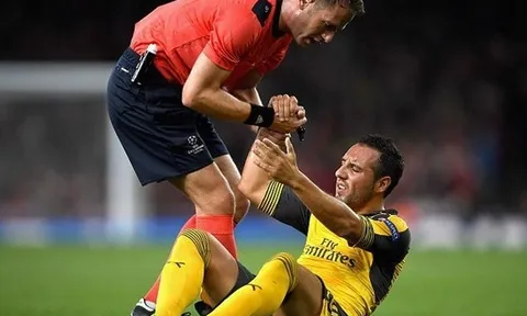 Cazorla tập bài lạ, CĐV Arsenal háo hức