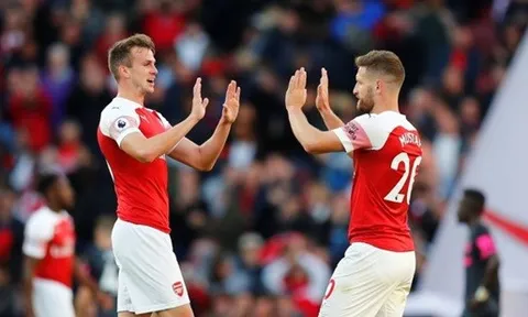 CĐV Arsenal chỉ ra cái tên chơi như "quái thú" dưới thời Emery