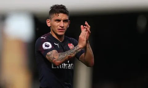 CĐV Arsenal 'phát cuồng' vì hành động của Torreira trên tuyển Uruguay
