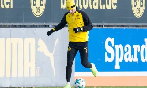 CĐV Dortmund chú ý: Marco Reus sắp tái xuất
