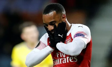Chấm điểm Arsenal: Lacazette phụ lòng tin Emery
