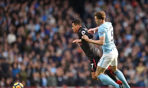 Chấm điểm Arsenal: Ozil, Sanchez thành "bộ đôi cùng... lùi"