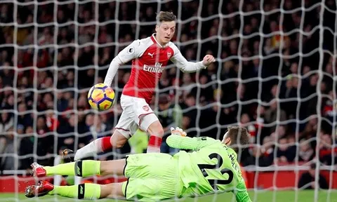 Chấm điểm Arsenal: Vẫn căn bệnh "công làm thủ phá"