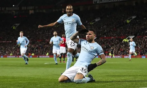 Chấm điểm Man City trận M.U: Người hùng không ngờ đến!